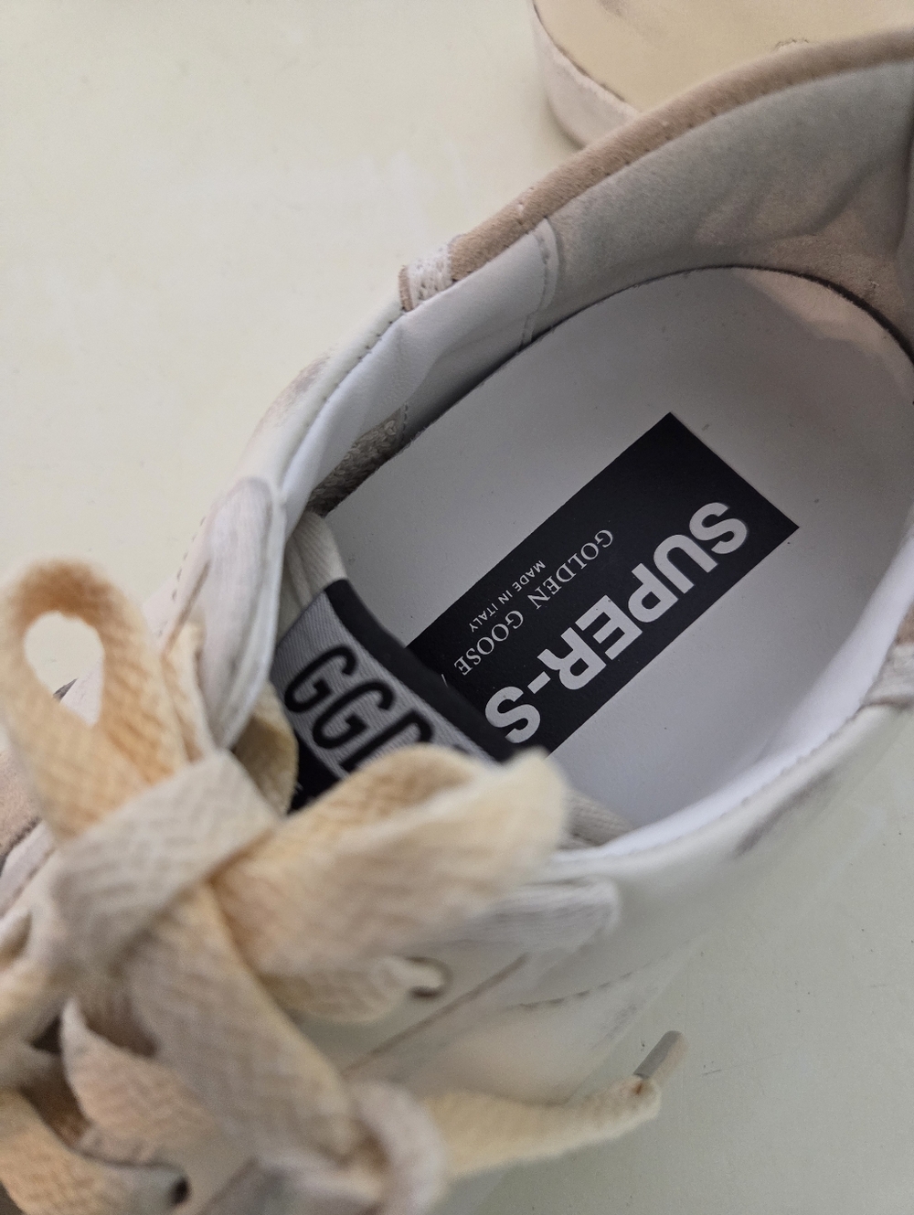 Golden Goose Super-Star Classic With List - Cream & Beige Low-Top Star Sneakers - Picture 11 of 15